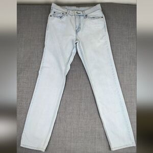 Levis 511 Slim Fit Light Wash Jeans. 30 × 32
